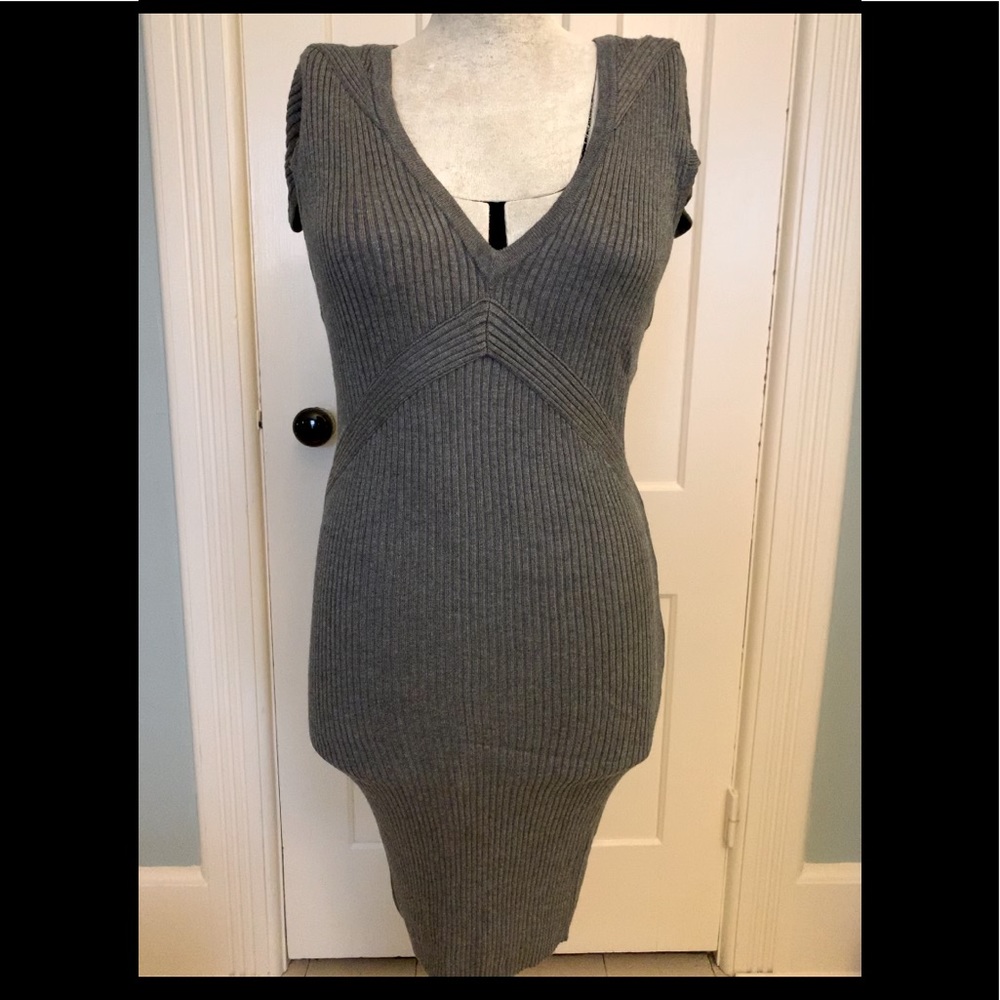 H&M SUPER FITTED KNIT DRESS
